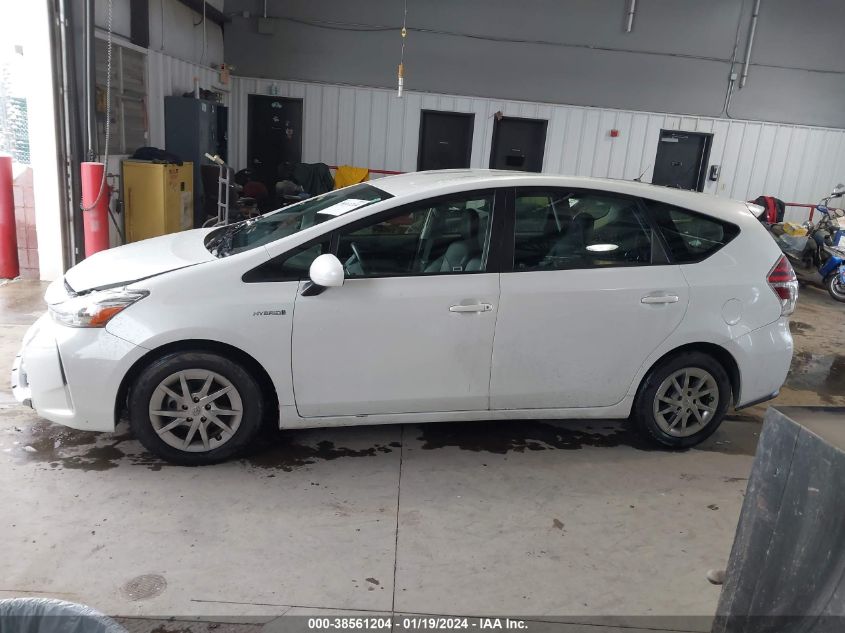 JTDZN3EU3HJ059426 2017 Toyota Prius V Four