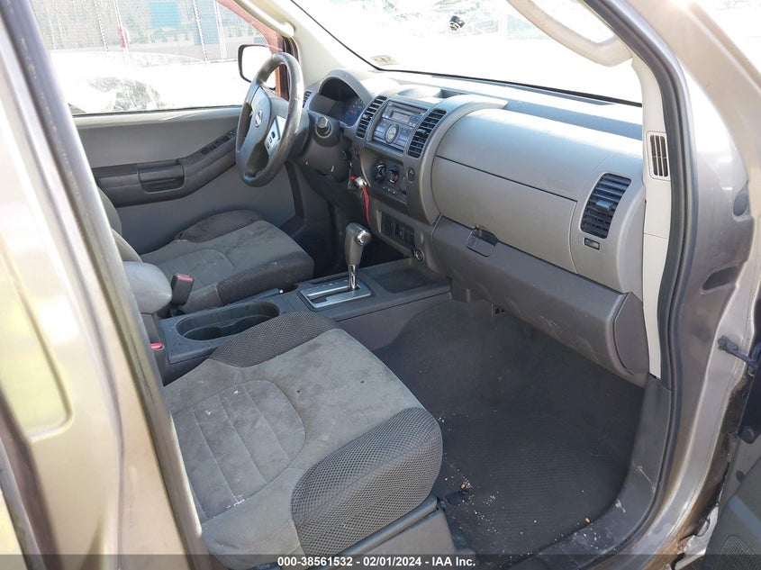 2008 Nissan Xterra S VIN: 5N1AN08U88C523804 Lot: 38561532