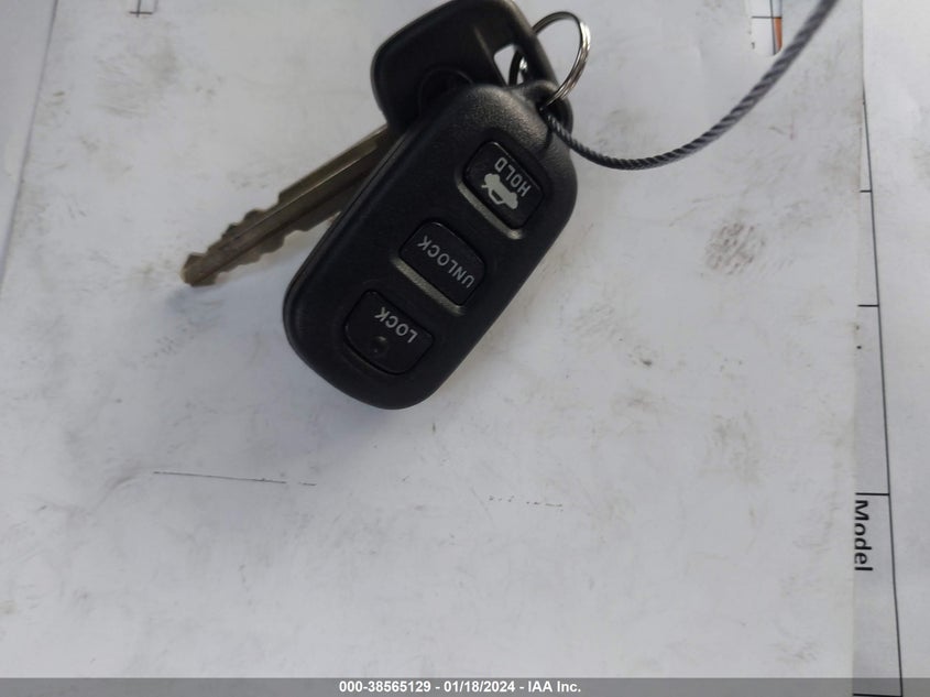 2004 Toyota Camry Se VIN: 4T1BE32K84U916767 Lot: 38565129