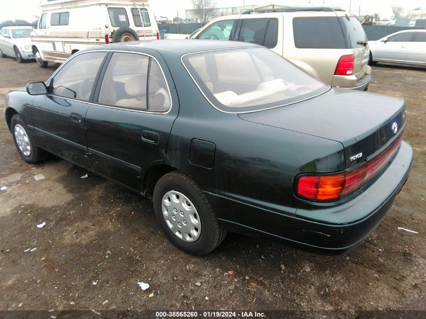 1994 Toyota Camry Le VIN: 4T1SK12EXRU439449 Lot: 38565260