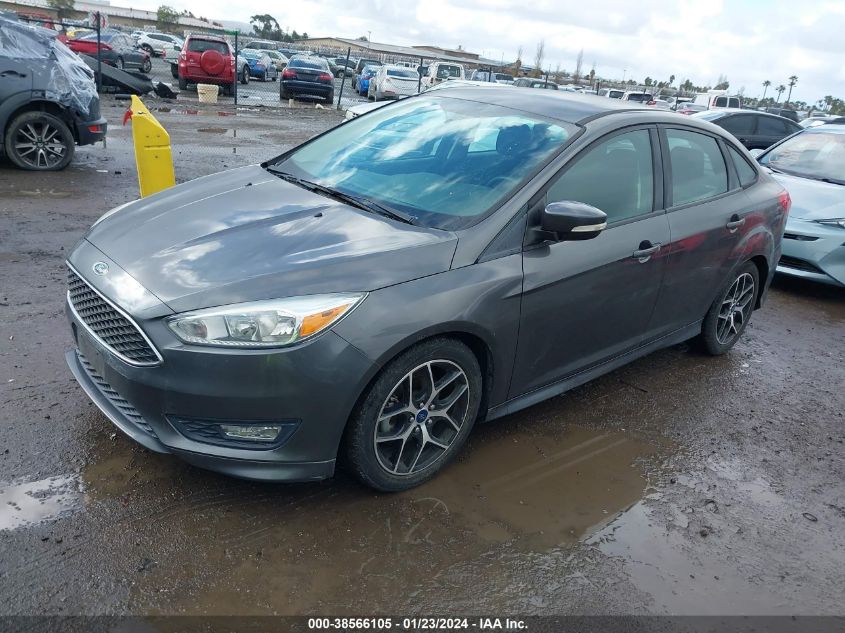 1FADP3F25FL375273 2015 Ford Focus Se