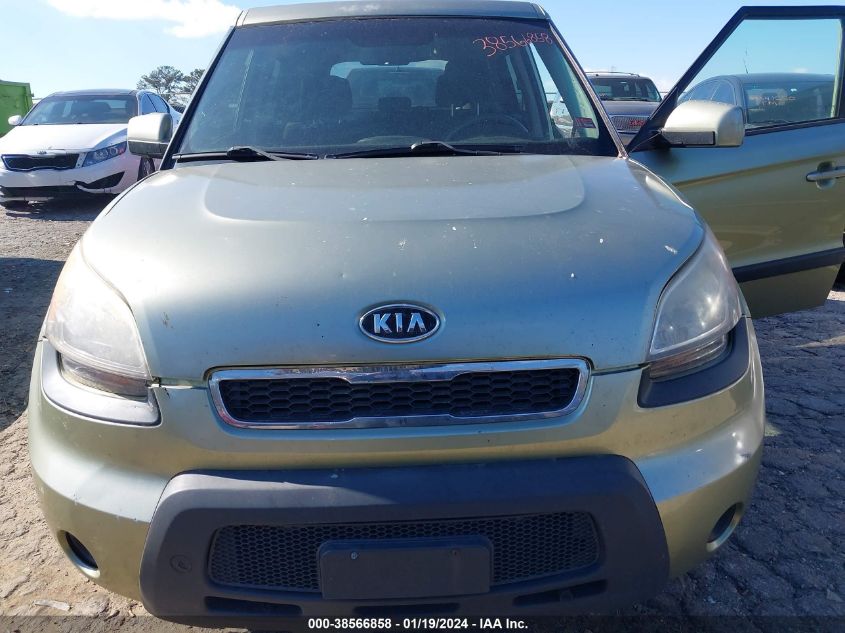 2011 Kia Soul + VIN: KNDJT2A28B7226112 Lot: 40451695