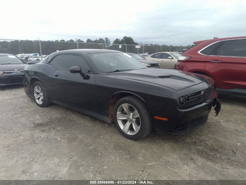 2C3CDZAG3JH325387 2018 Dodge Challenger Sxt