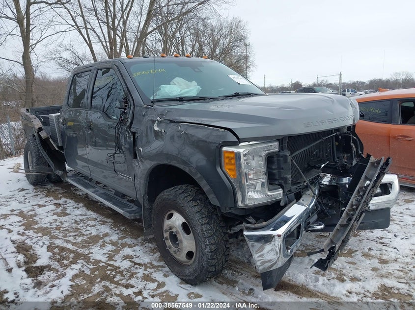 2017 Ford F-350 Lariat VIN: 1FT8W3DT3HED66461 Lot: 38567549