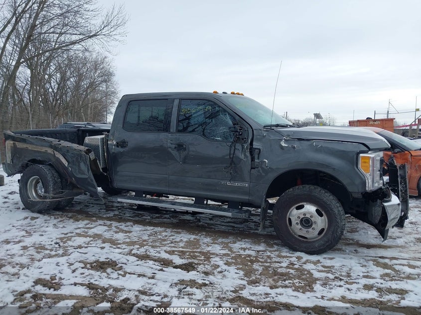 2017 Ford F-350 Lariat VIN: 1FT8W3DT3HED66461 Lot: 38567549