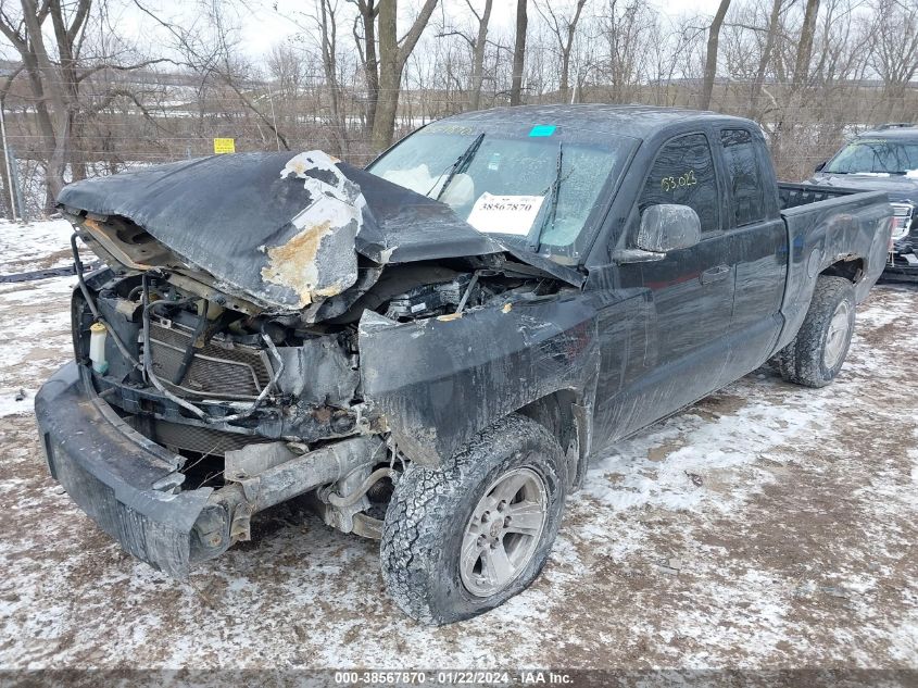 2008 Dodge Dakota Slt VIN: 1D7HW42N38S562594 Lot: 38567870