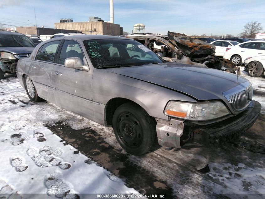 2006 Lincoln Town Car Signature VIN: 1LNHM81W86Y649186 Lot: 38568028