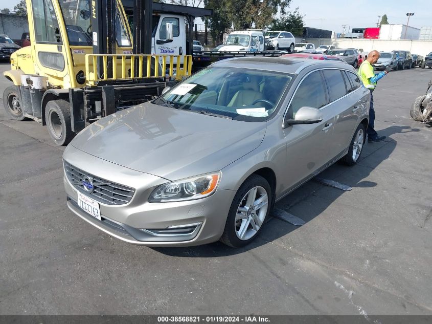 YV140MEC2F1191719 2015 Volvo V60 T5 Premier Plus