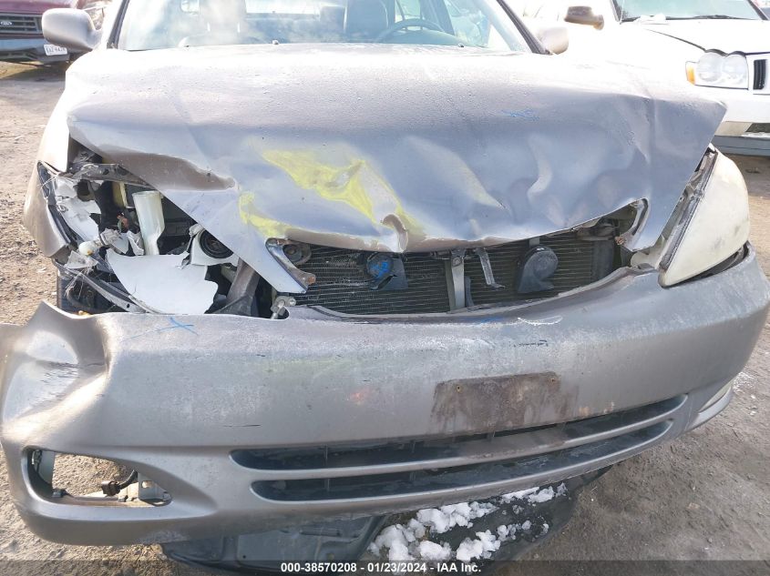 2002 Toyota Camry Se VIN: 4T1BF30K22U509203 Lot: 38570208