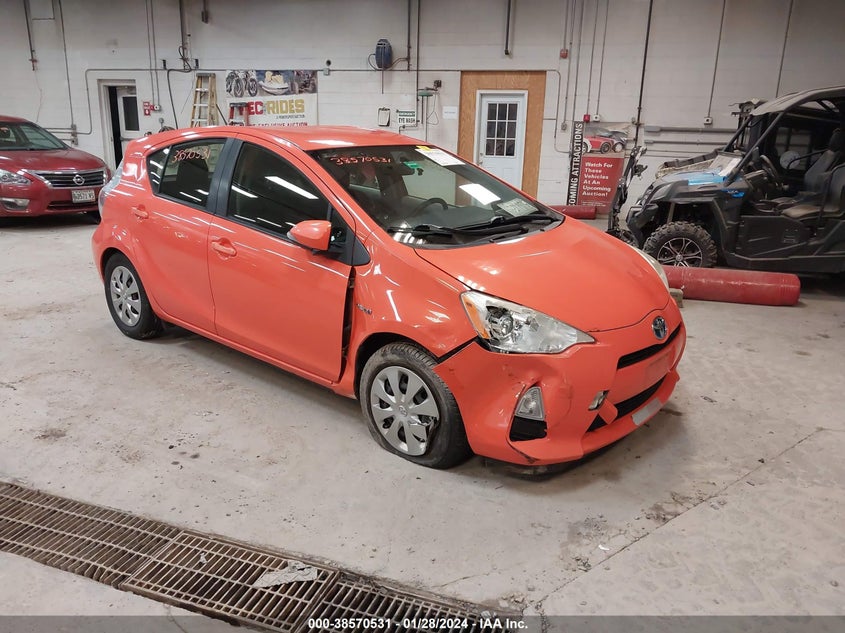 2014 Toyota Prius C Two VIN: JTDKDTB39E1081300 Lot: 38570531
