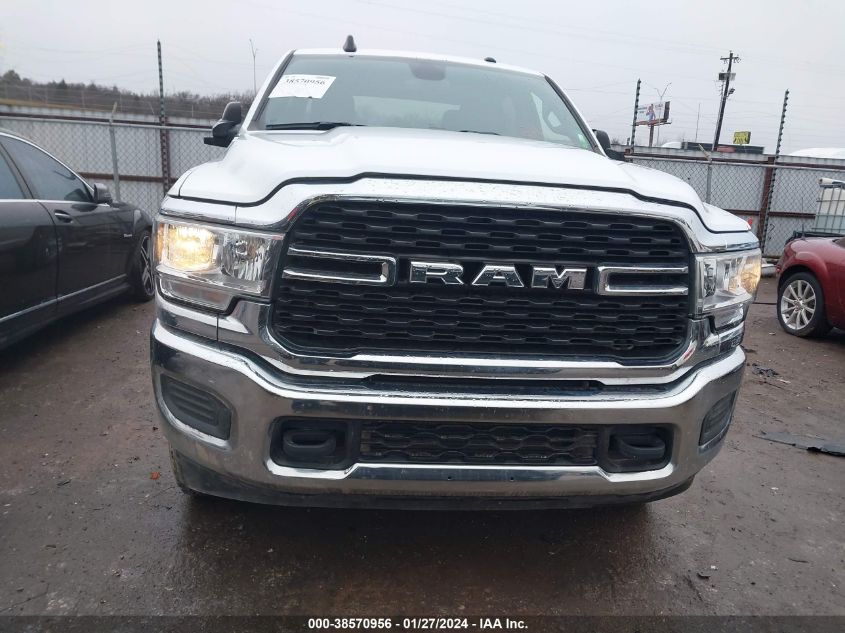 2022 Ram 2500 Big Horn 4X4 8' Box VIN: 3C6UR5JL1NG248331 Lot: 38570956