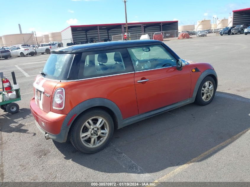 2013 Mini Hardtop Cooper VIN: WMWSU3C58DT548433 Lot: 38570972