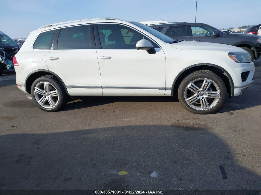 2015 Volkswagen Touareg V6 Executive VIN: WVGEF9BP3FD006309 Lot: 38571091