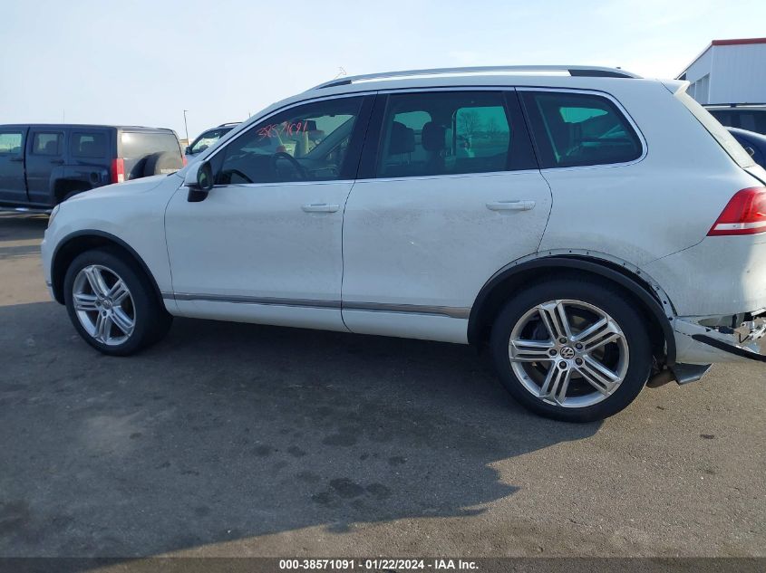 2015 Volkswagen Touareg V6 Executive VIN: WVGEF9BP3FD006309 Lot: 38571091