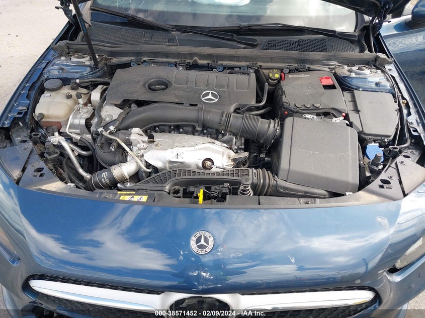 2022 MERCEDES-BENZ A 220 VIN: W1K3G4EBXNJ338524