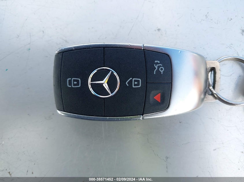 2022 MERCEDES-BENZ A 220 VIN: W1K3G4EBXNJ338524
