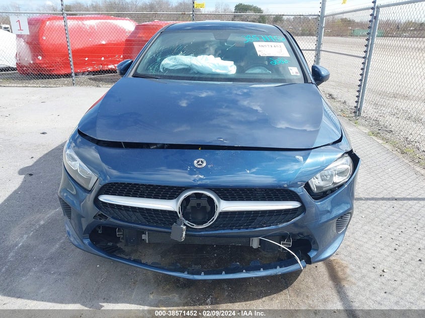 2022 MERCEDES-BENZ A 220 VIN: W1K3G4EBXNJ338524