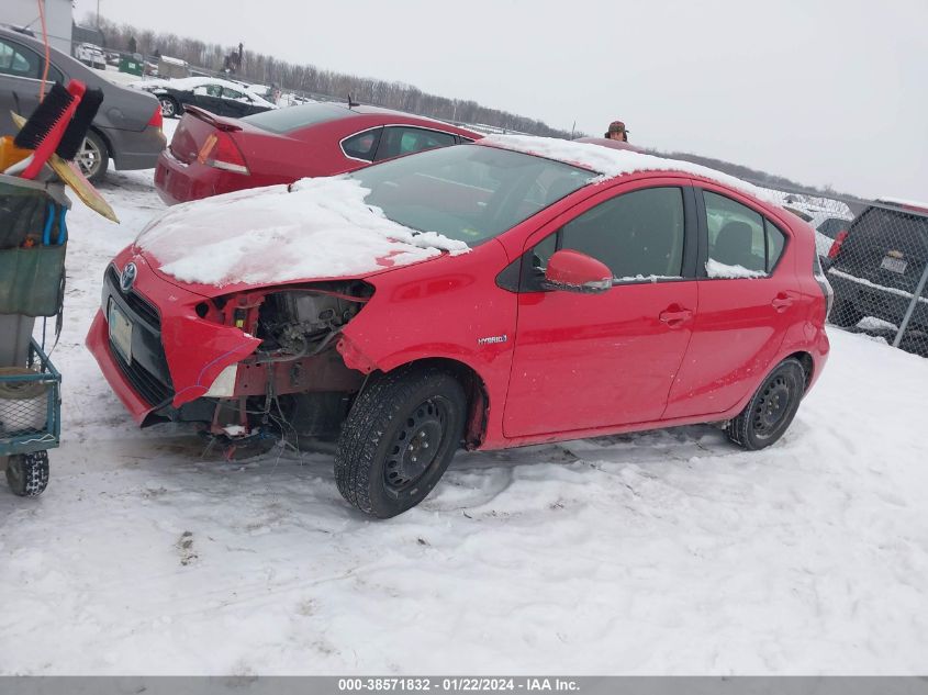 2015 Toyota Prius C Two VIN: JTDKDTB3XF1586862 Lot: 38571832