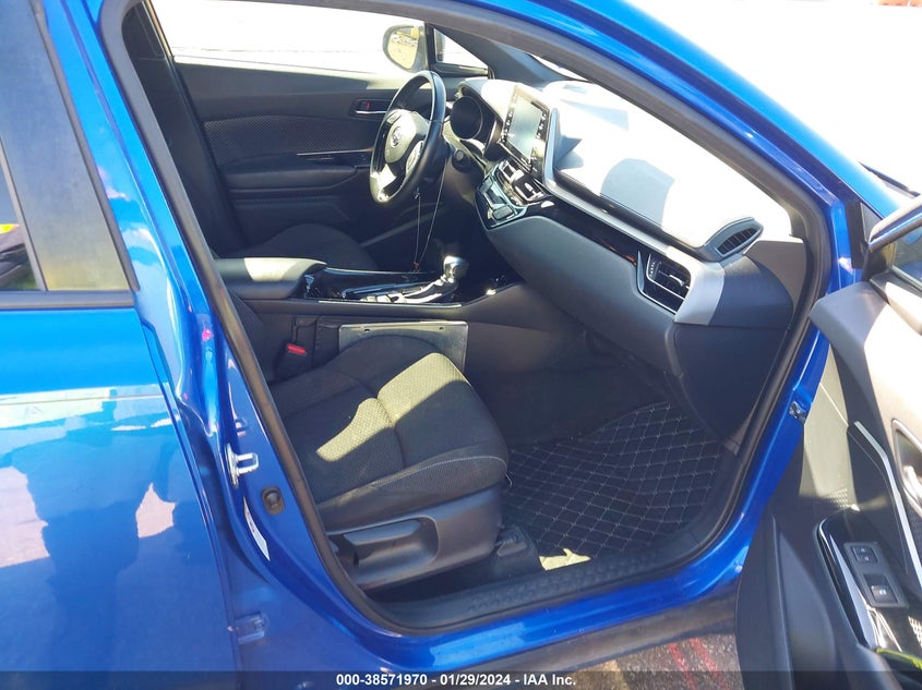 2019 Toyota C-Hr Xle VIN: JTNKHMBX4K1016701 Lot: 38571970