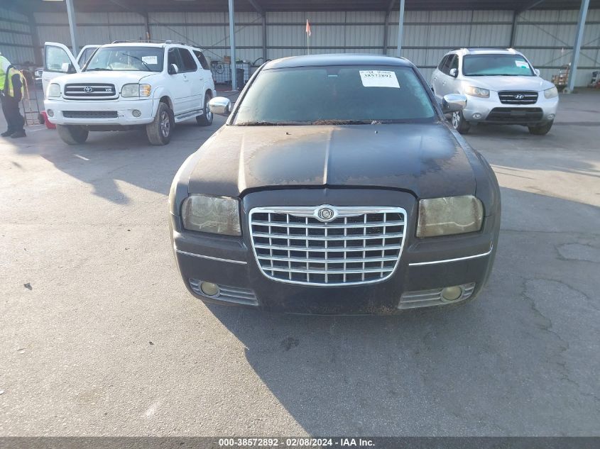 2010 Chrysler 300 Touring Plus VIN: 2C3CA1CV7AH328704 Lot: 38572892