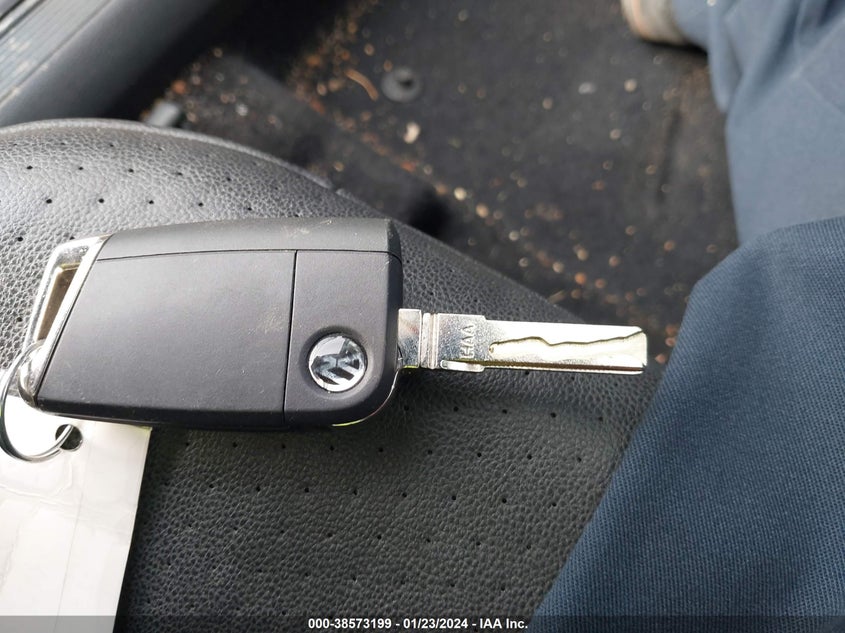 2016 VOLKSWAGEN GOLF SPORTWAGEN TSI LIMITED EDITION - 3VWC17AU6GM523337