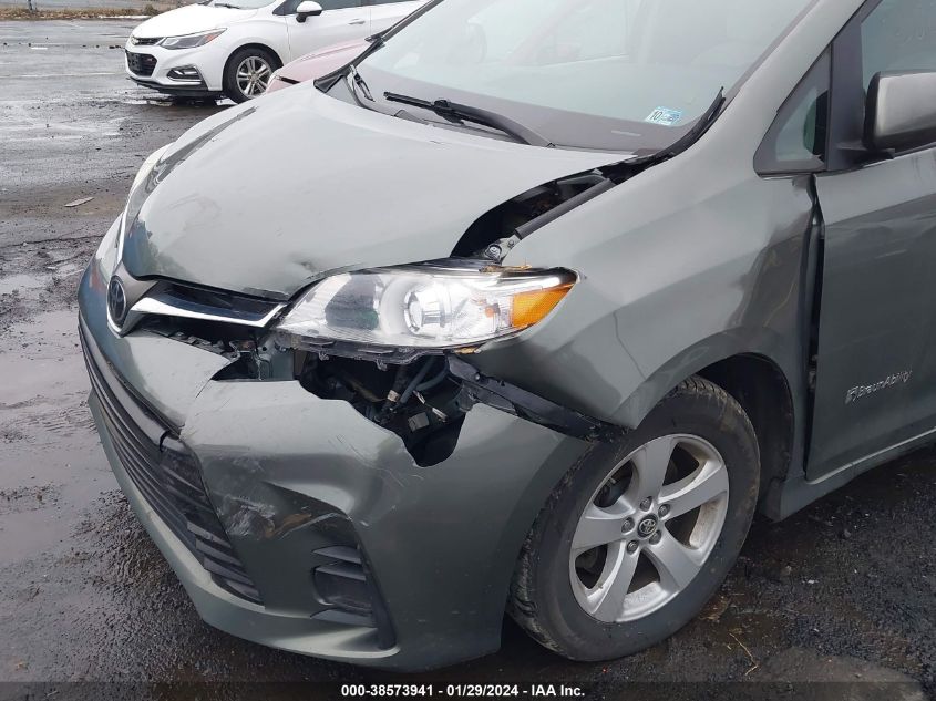 5TDKZ3DC8JS909008 2018 TOYOTA SIENNA, photo no. 6