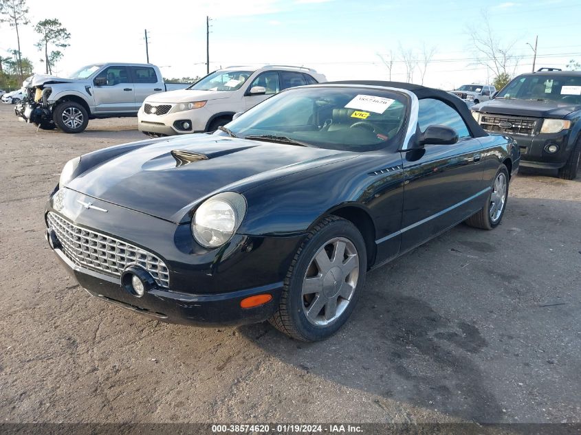 2002 Ford Thunderbird Deluxe/Premium/W/Hardtop Deluxe/W/Hardtop Premium VIN: 1FAHP60A02Y102080 Lot: 38988002