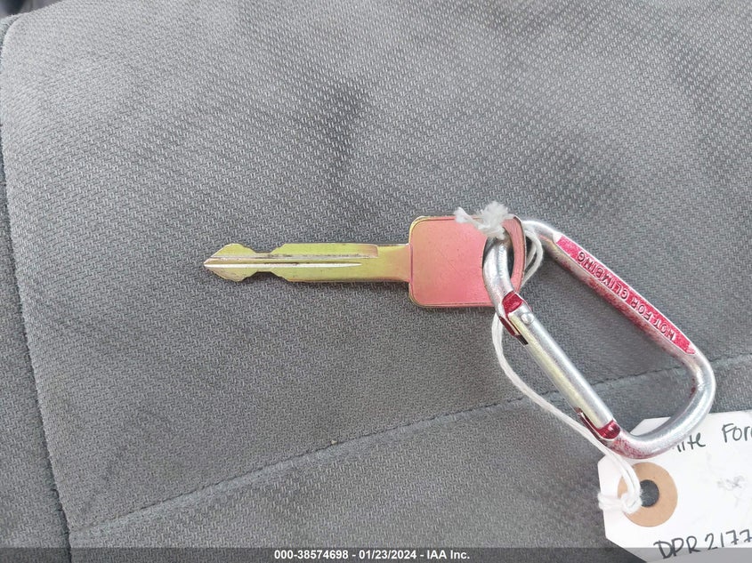 2013 Ford E-350 Super Duty Xl VIN: 1FBNE3BL2DDB34060 Lot: 38574698