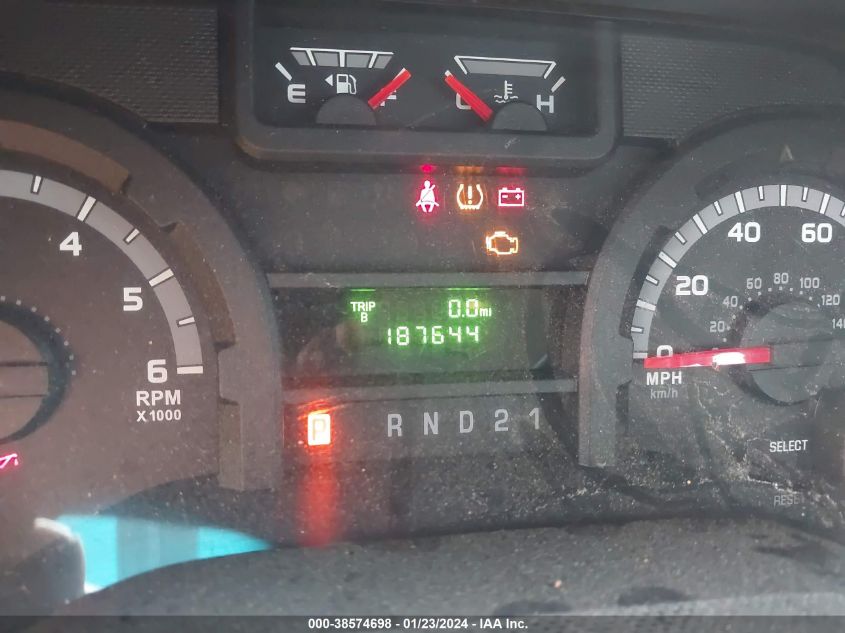 2013 Ford E-350 Super Duty Xl VIN: 1FBNE3BL2DDB34060 Lot: 38574698