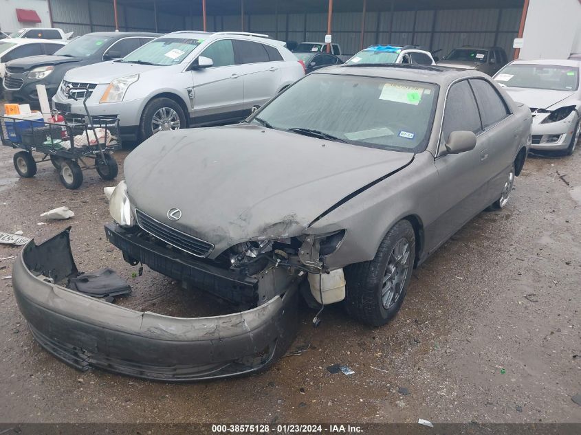 1998 Lexus Es 300 VIN: JT8BF28G9W5037692 Lot: 38575128