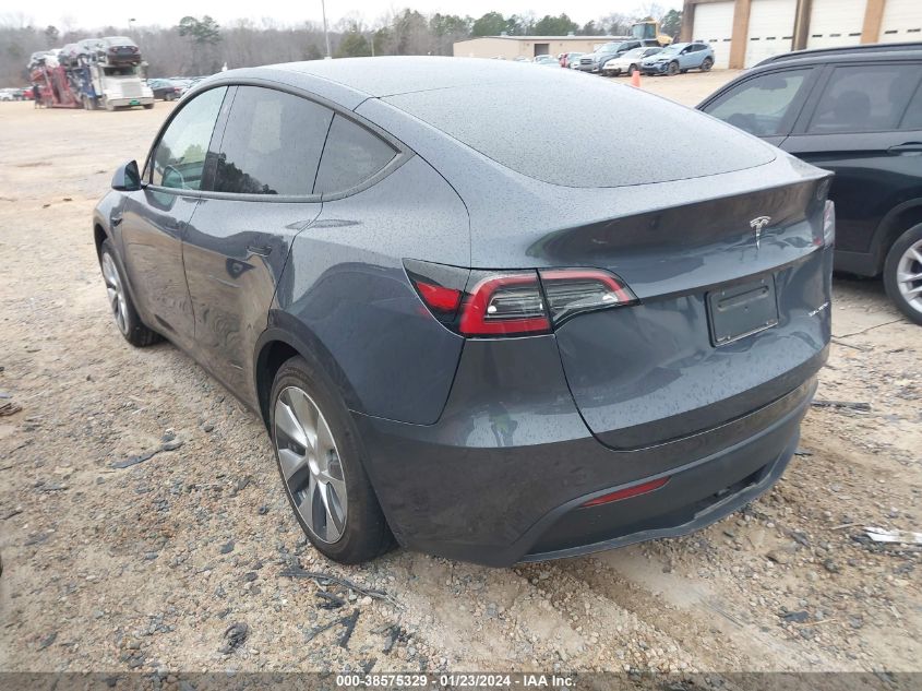 2023 Tesla Model Y Awd/Long Range Dual Motor All-Wheel Drive VIN: 7SAYGAEE1PF589292 Lot: 38575329