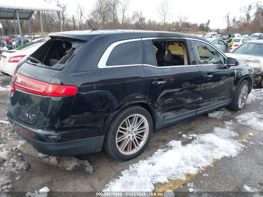 2019 Lincoln Mkt Reserve VIN: 2LMHJ5AT1KBL02288 Lot: 38575845