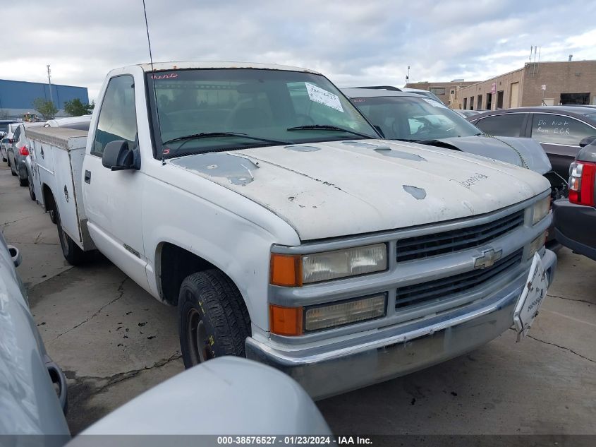 1GBGC34R5YF438607 2000 Chevrolet C/K 3500