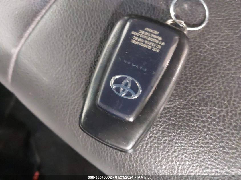 2018 Toyota Camry Se VIN: 4T1B11HK1JU101927 Lot: 38576802