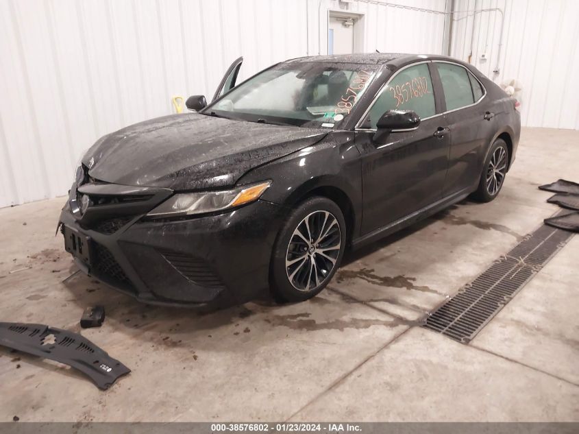2018 Toyota Camry Se VIN: 4T1B11HK1JU101927 Lot: 38576802