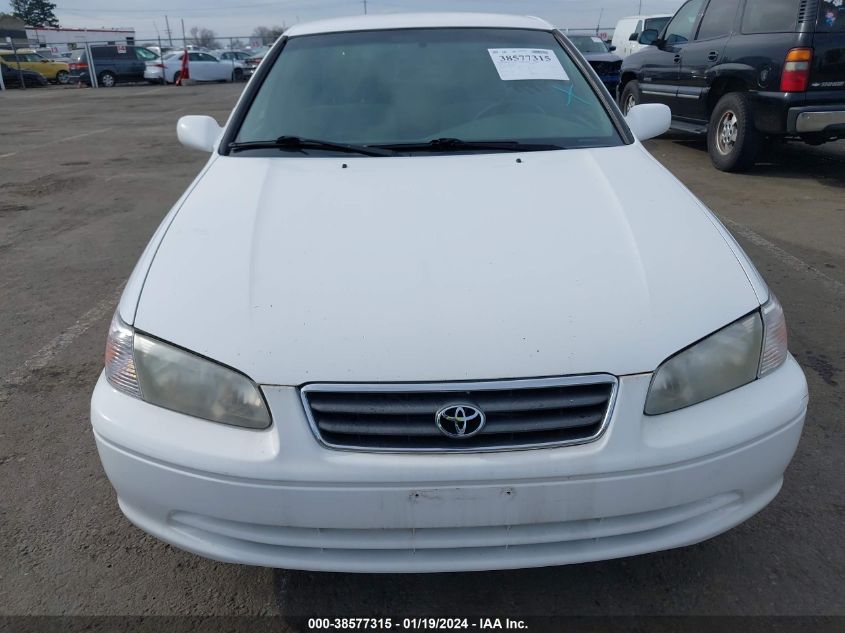 2000 Toyota Camry Le V6 VIN: JT2BF22K7Y0239955 Lot: 38577315