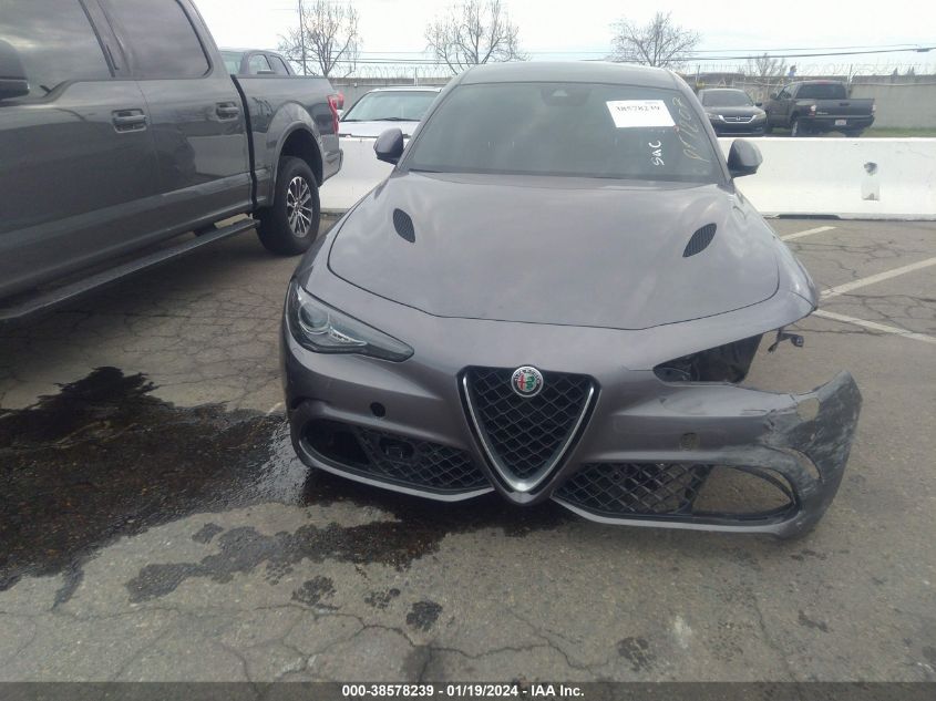 2018 Alfa Romeo Giulia Quadrifoglio Rwd VIN: ZARFAEAV1J7595924 Lot: 38112140