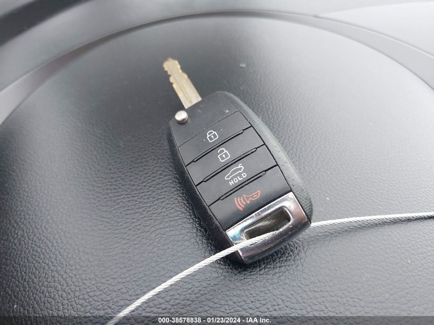 3KPFL4A77JE172300 2018 Kia Forte Lx