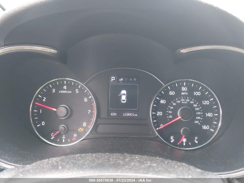 3KPFL4A77JE172300 2018 Kia Forte Lx