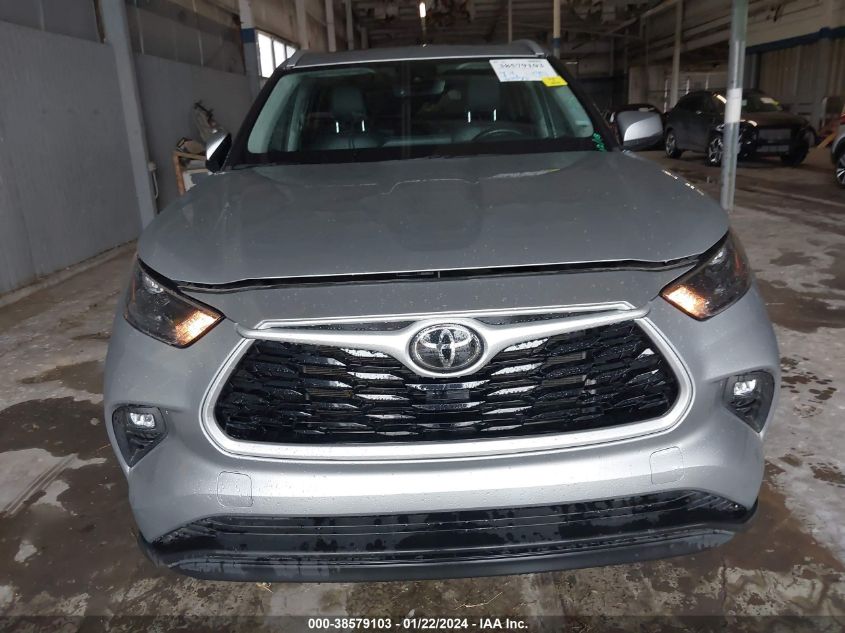 5TDGZRBH1NS564384 2022 Toyota Highlander Xle