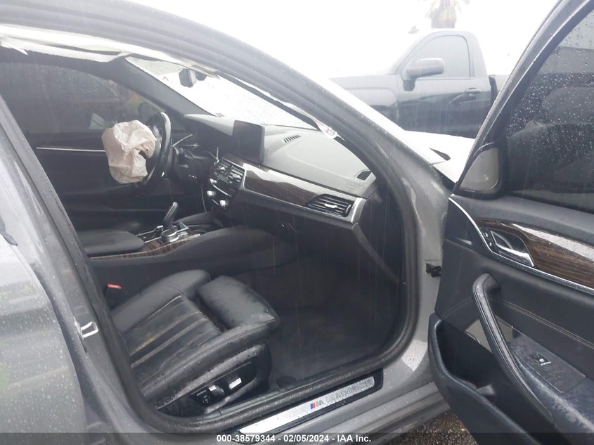 VIN WBA53BJ02MWX30659 2021 BMW 540I