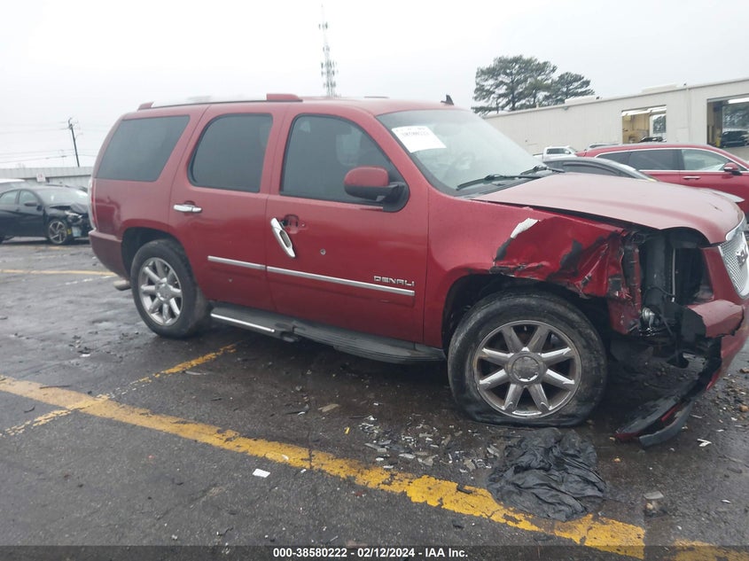 2013 GMC YUKON DENALI - 1GKS1EEF6DR363246