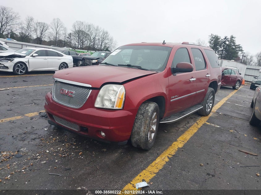 2013 GMC YUKON DENALI - 1GKS1EEF6DR363246