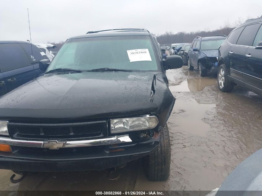 1998 Chevrolet Blazer VIN: 1GNCT18W8WK164250 Lot: 38582868