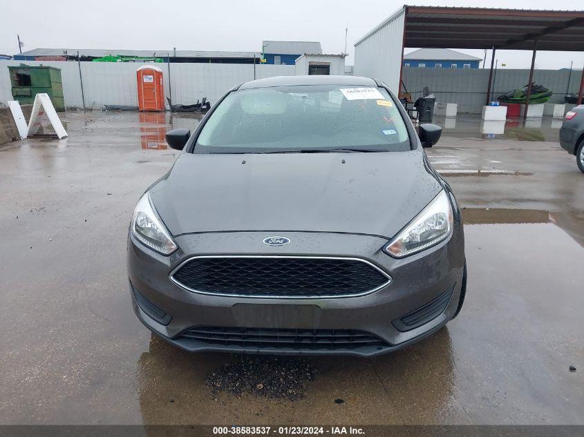 2018 Ford Focus S VIN: 1FADP3E24JL311087 Lot: 38583537