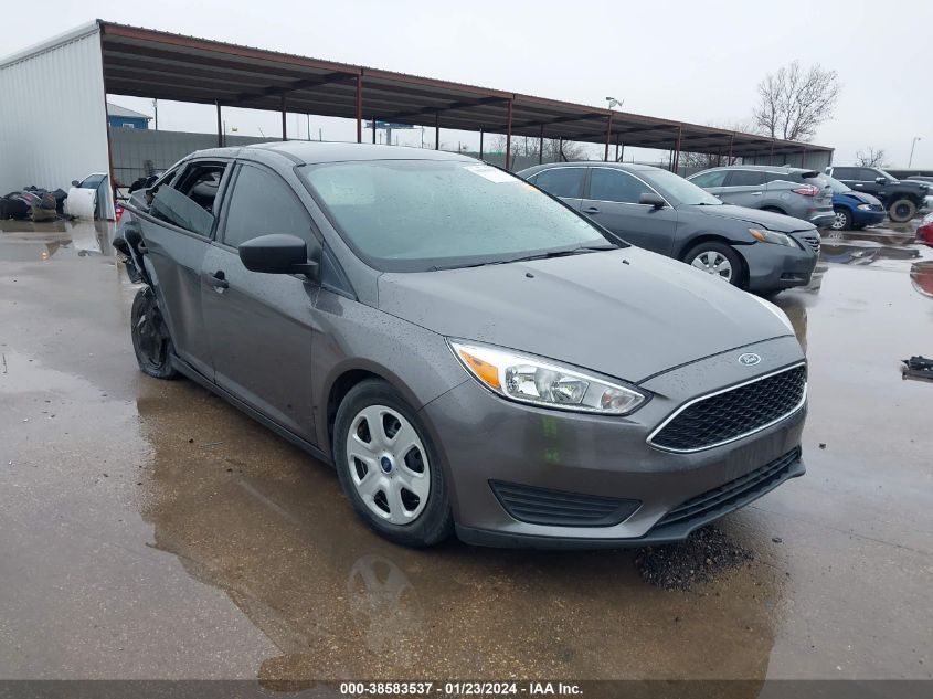 2018 Ford Focus S VIN: 1FADP3E24JL311087 Lot: 38583537