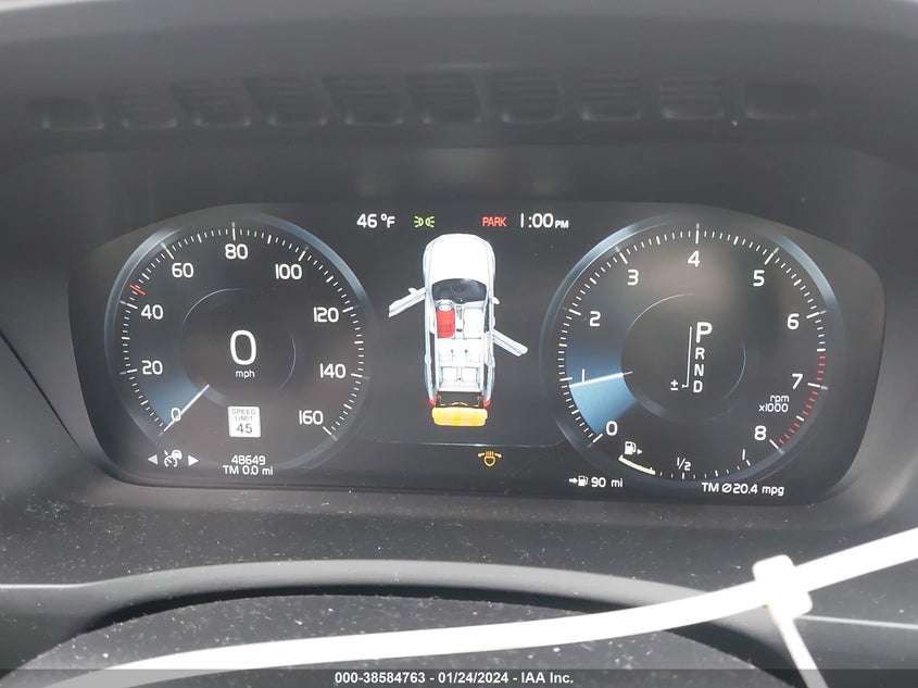 Image 7 of 2019 Volvo XC90  salvage vehicle - Lot #38584763 at IAAI