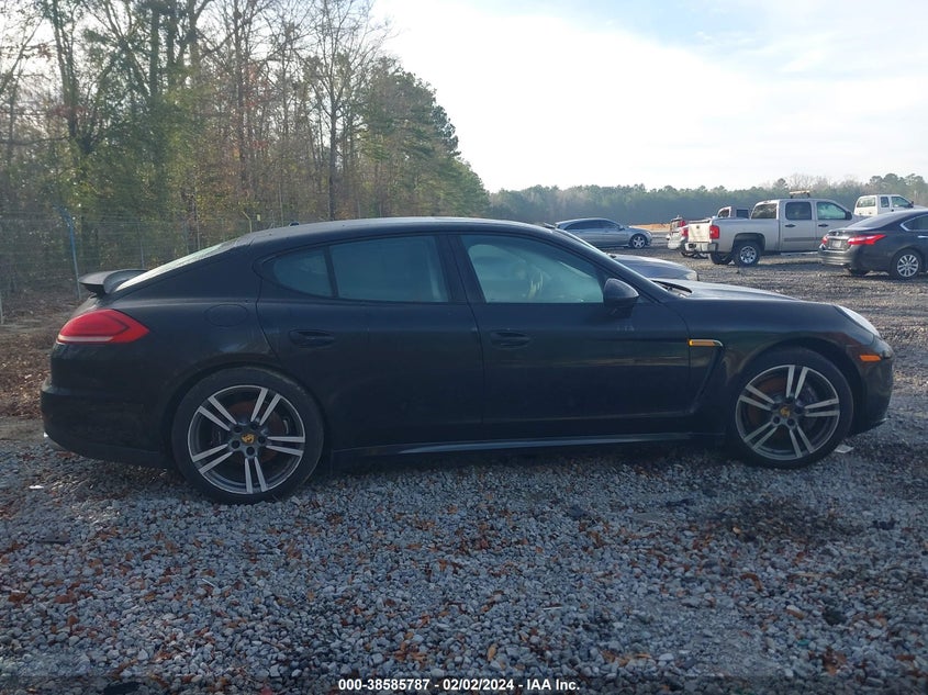 2016 PORSCHE PANAMERA 2/4 - WP0AA2A7XGL007149