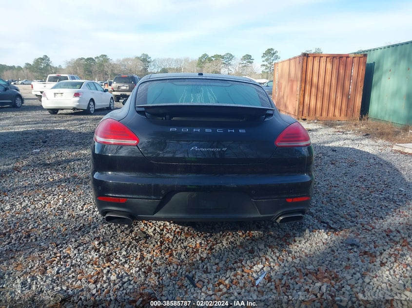 2016 PORSCHE PANAMERA 2/4 - WP0AA2A7XGL007149