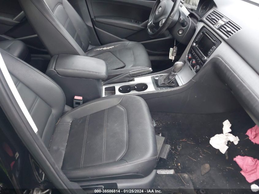 2013 Volkswagen Passat 2.0L Tdi Se VIN: 1VWBN7A3XDC106047 Lot: 38586814